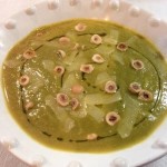 Crema d’espigalls amb avellanes i encenalls de formatge fumat